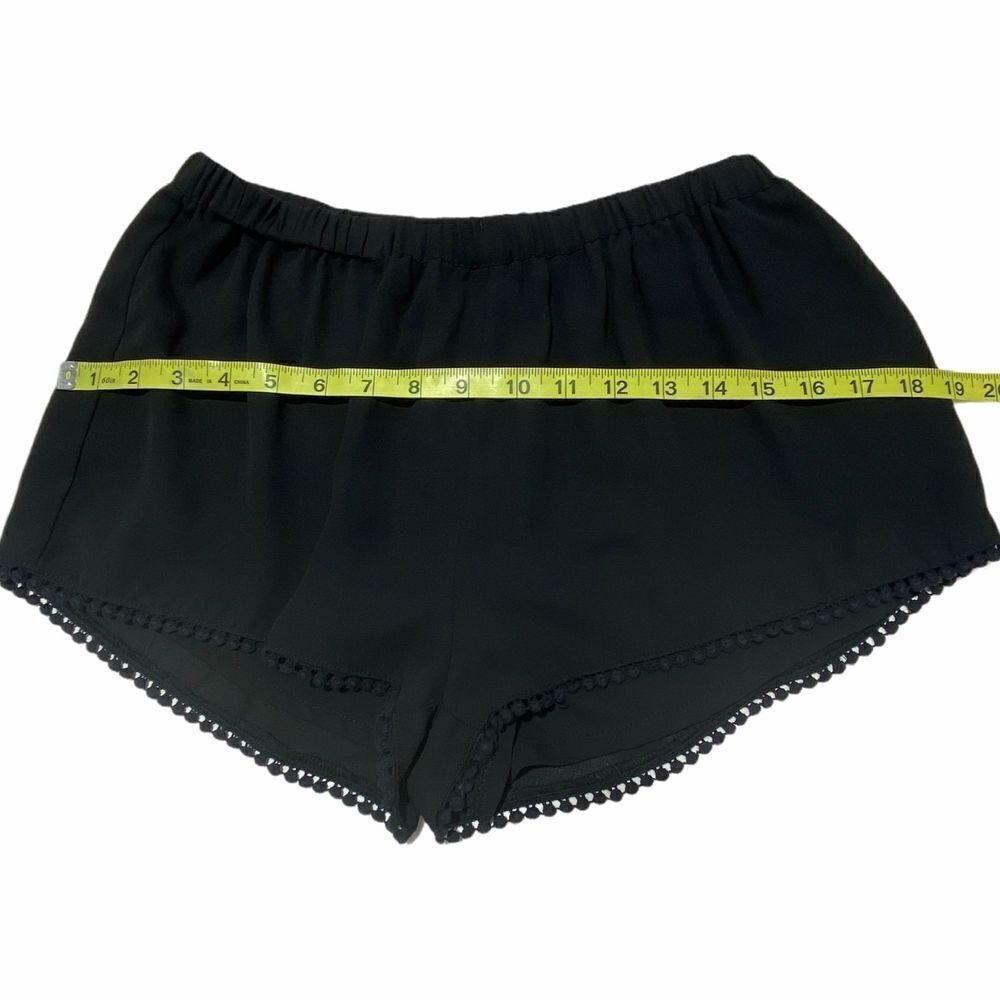 BRANDY Melville Leticia Black Pom Pom Tassel Short - Picture 8 of 9